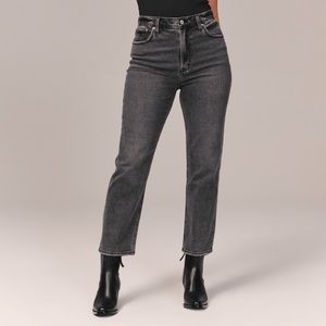 Abercrombie & Fitch | Ultra High Rise Ankle Straight Jeans
